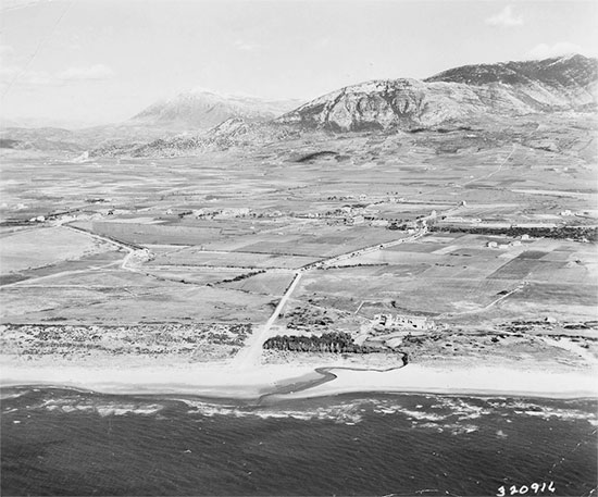 Partial aerial view of the Salerno Beachhead, taken before the landings.1943. 