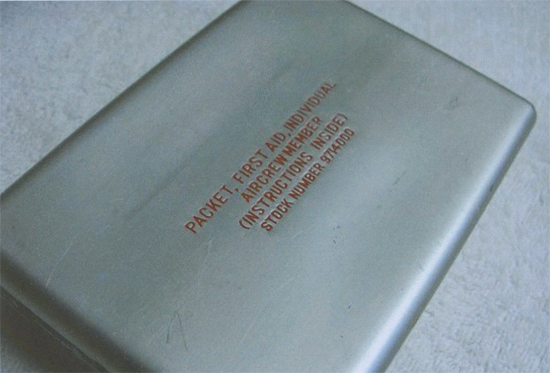 9714000 – Packet, First Aid, Individual, Aircrew Member