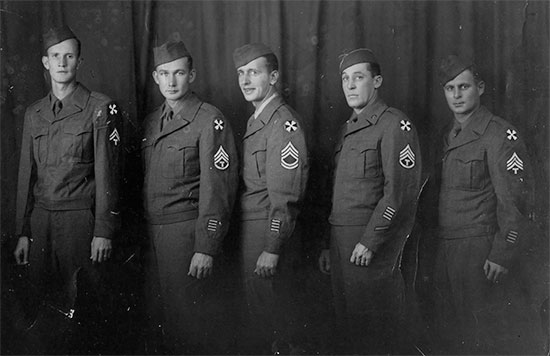 Five unidentified members of the 30th Evacuation Hospital, while the organization was attached to the Eighth United States Army.