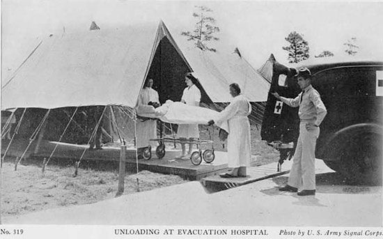 Vintage ZI Recruiting Card, illustrating unloading of a patient at an Evacuation Hospital.