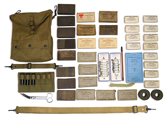 Illustration showing the contents of Item # 9710550 – Kit, First Aid, Military Police. Click to enlarge.